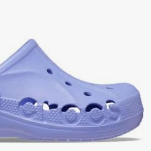 Crocs Baya Clog light purple clogs with embossed logo, size 30