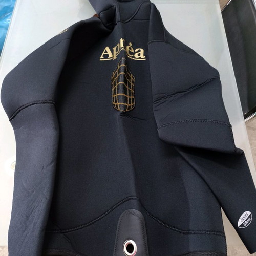 Apnea gost XL diving suit jacket new