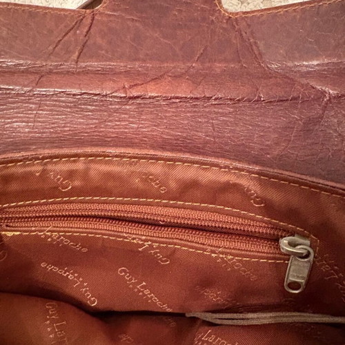 Guy Laroche leather vintage shoulder bag used, cognac color