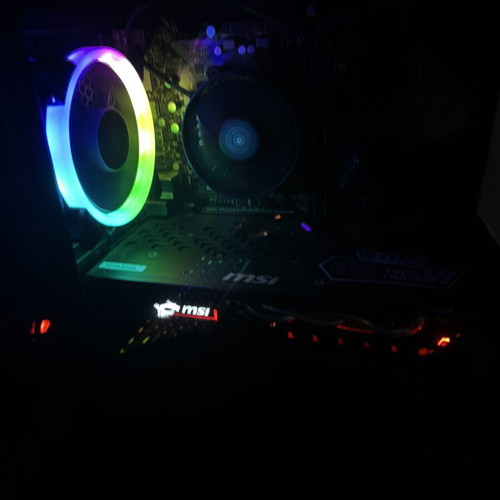 Gaming PC Ryzen 1500x GTX 1060 16GB RAM SSD 500GB like new
