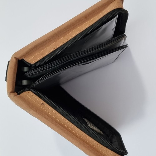 CD/DVD case for 40 discs, new, suede leather