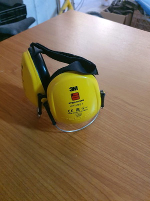 3M Work Ear Muffs new without box