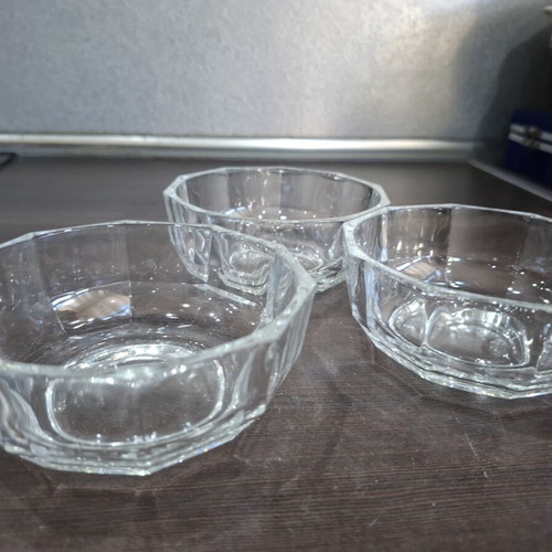 Glass Bowls Set of 3 Octagonal Design like new