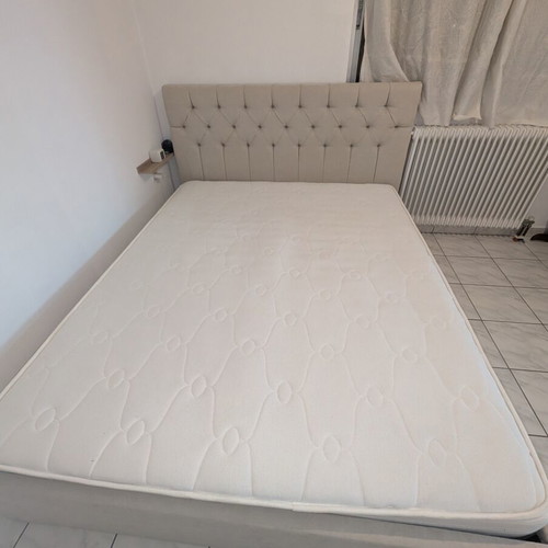 Double Bed 1.60x2 with mattress and LED lighting, like new