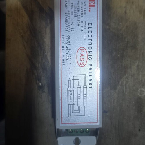 Ballast fluorescent used, pack of 6