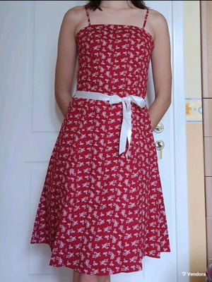 Yessica summer floral dress like new, adjustable straps