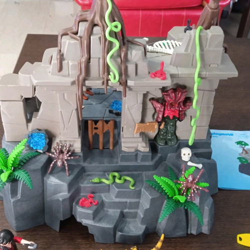 Playmobil 4842 Treasure Temple used