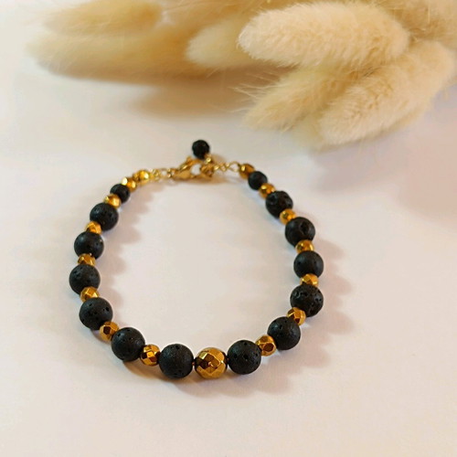Handmade lava stone jewelry set new, black and gold