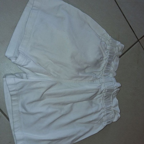 White Benetton shorts for girls like new, size 140 cm