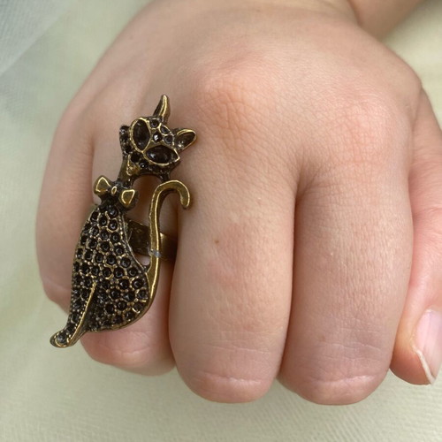 Steel ring one size, gold color, like new