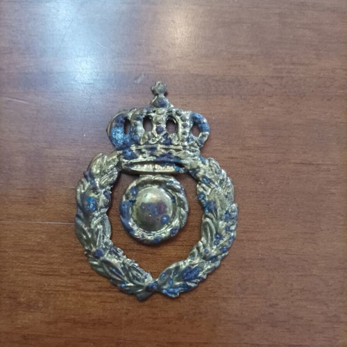 Royal emblem for hat like new (1950)