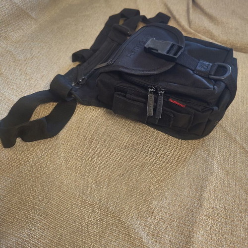Pentagon thigh bag, black