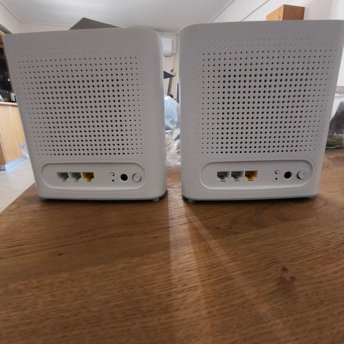 D-Link Eagle Pro AI AX3200 Mesh System M32 like new, 2 pack