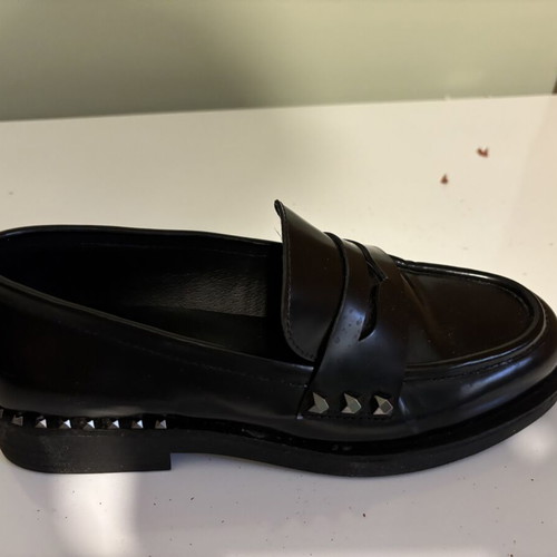 Ash leather moccasins like new, size 38, black