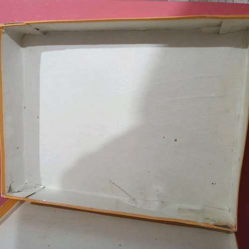 Old shirt box "Rekor" used