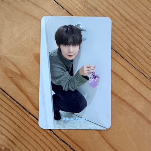 Ateez Yeosang The World EP Fin Minirecord Kpop photo card