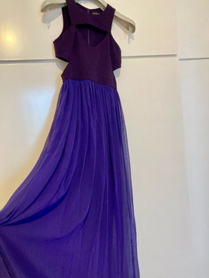 Maxi dress cut out Anna Riska Milk&Honey like new, small, purple