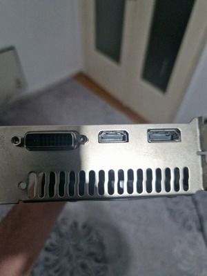 RX 460 4GB κάρτα γραφικών σαν καινούργιο για ελαφρύ gaming