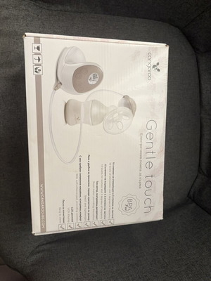Electric breast pump