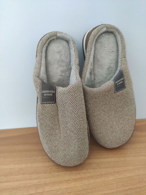 Fashion Shoes at Home women's beige brown slippers new, sizes 38-40