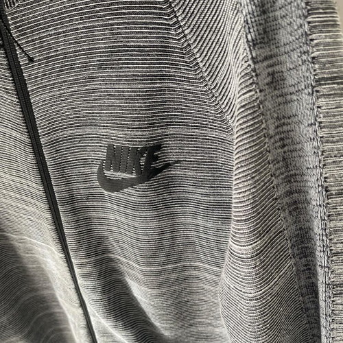 Nike men medium jacket like new, zebra pattern