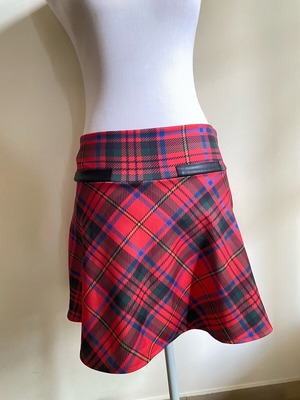 Plaid flared skirt new, elastic fabric, size S, red