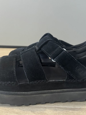 Ugg Australia women's black suede platform sandals size 39