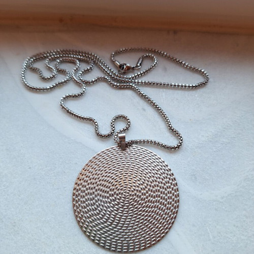 Necklace with long silver chain, new, with box