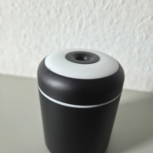 Humidifier with essential oils like new, pack