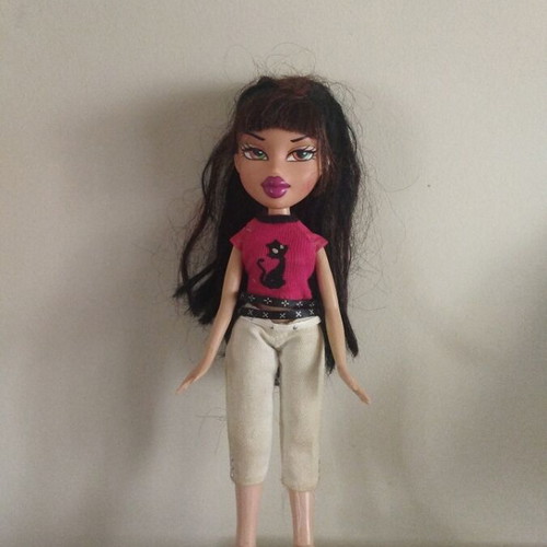 Bratz Funk Out Jade doll 2004 with original clothes