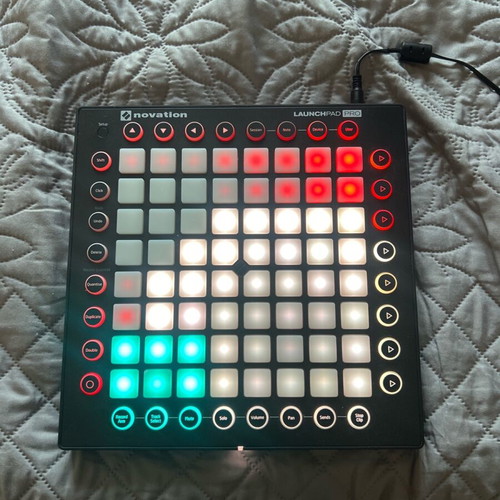 Launchpad Pro Novation like new with box