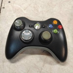 Xbox 360 Wireless Controllers like new, fully functional