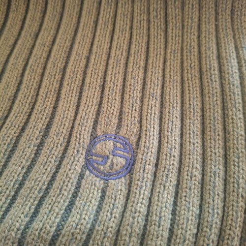 Soft scarf like new, green
