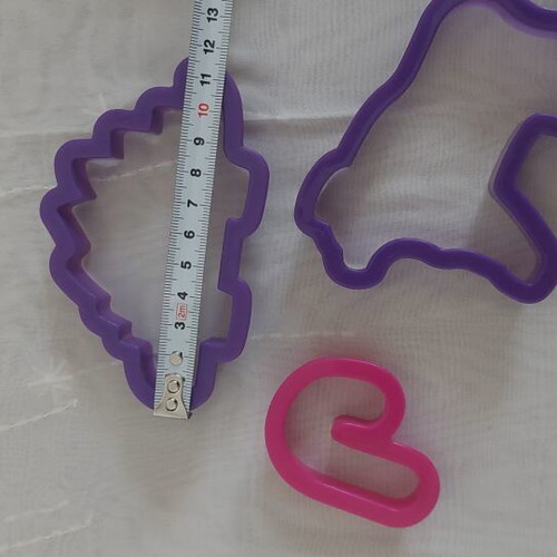 Plastic Cookie Cutters Set of 10 Letters and Animals like new