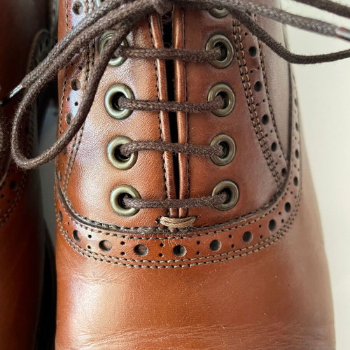 Massimo Dutti brown leather shoes size 43 like new