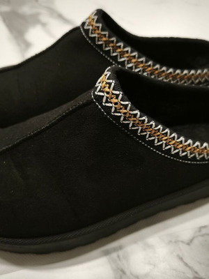 Dipata slippers like new, size 41, black with white and gold