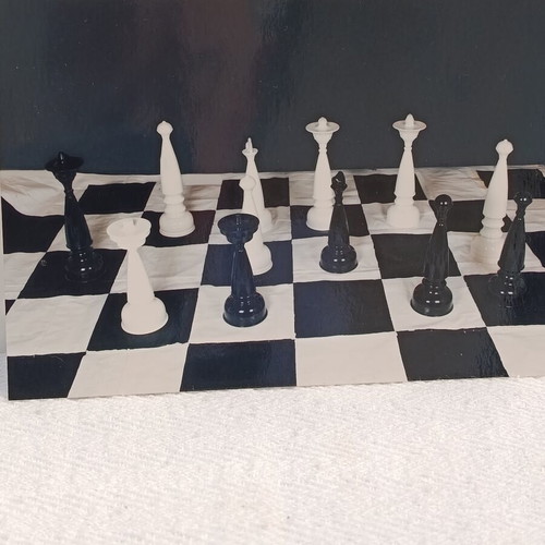 Chess figures set for floor chess, new, metal, 32 pieces
