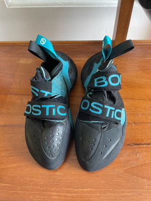 Scarpa Boostic climbing shoes like new, size 40