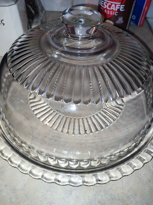 Crystal cake stand new, diameter 33 cm, very heavy