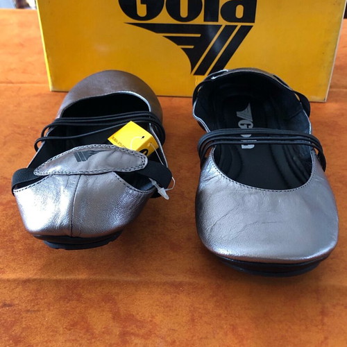 Branded women's platform shoes used, size 37