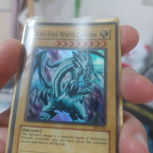 Blue-Eyes White Dragon SKE-001 like new