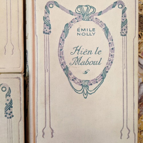 Antique books used, 5 rare Nelson editions 1900-1930