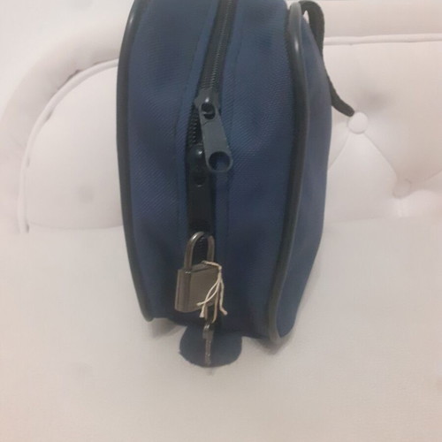 Men's toiletry bag new, 17cm with lock, blue and black