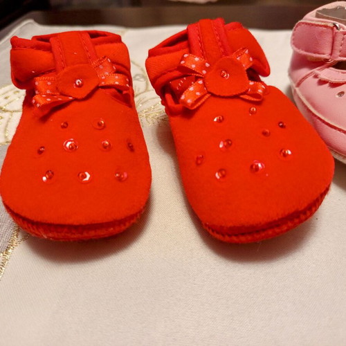 Set of 3 pairs of baby cuddle shoes used, Disney Pooh & Glam Style