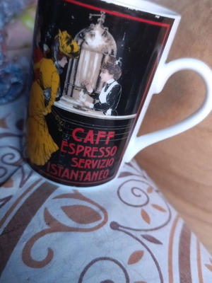 Coffee cup like new