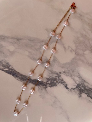 Necklace with pearls made of stainless steel new