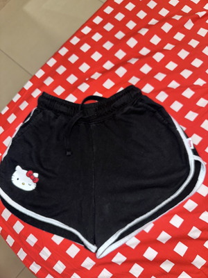 Hello Kitty shorts like new, 158 cm, black and white