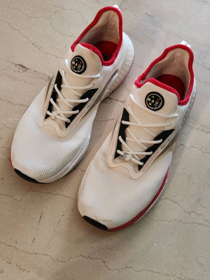 Maui & Sons athletic shoes size 43 like new white