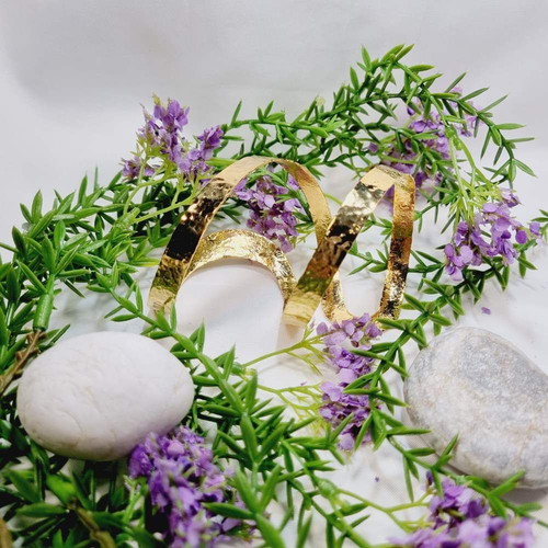 Bracelet with gold strips asymmetrical new