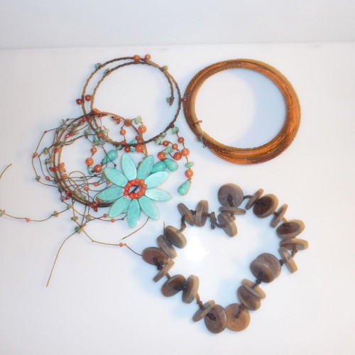 Ethnic necklace set like new, sold together